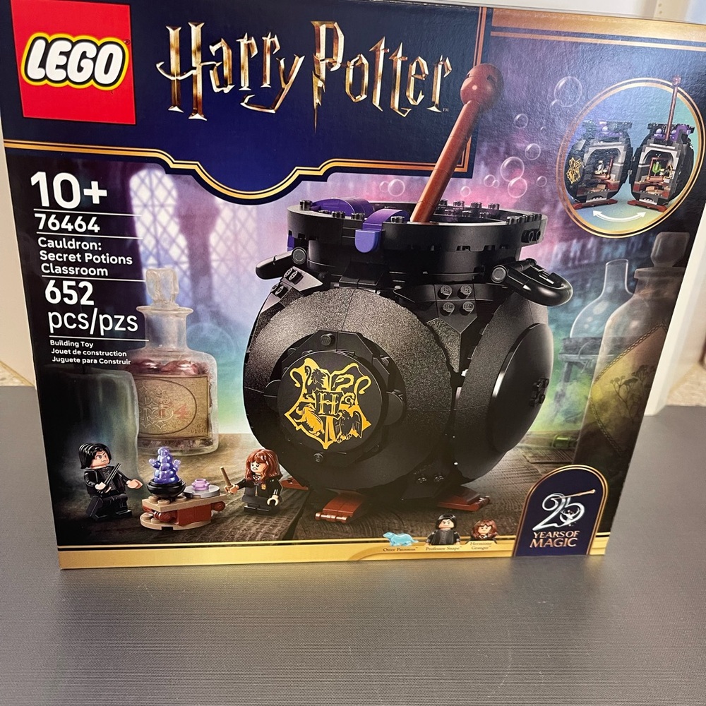 LEGO Harry Potter Magical Cauldron Secret Potions Classroom 76464 652 Pieces 10+